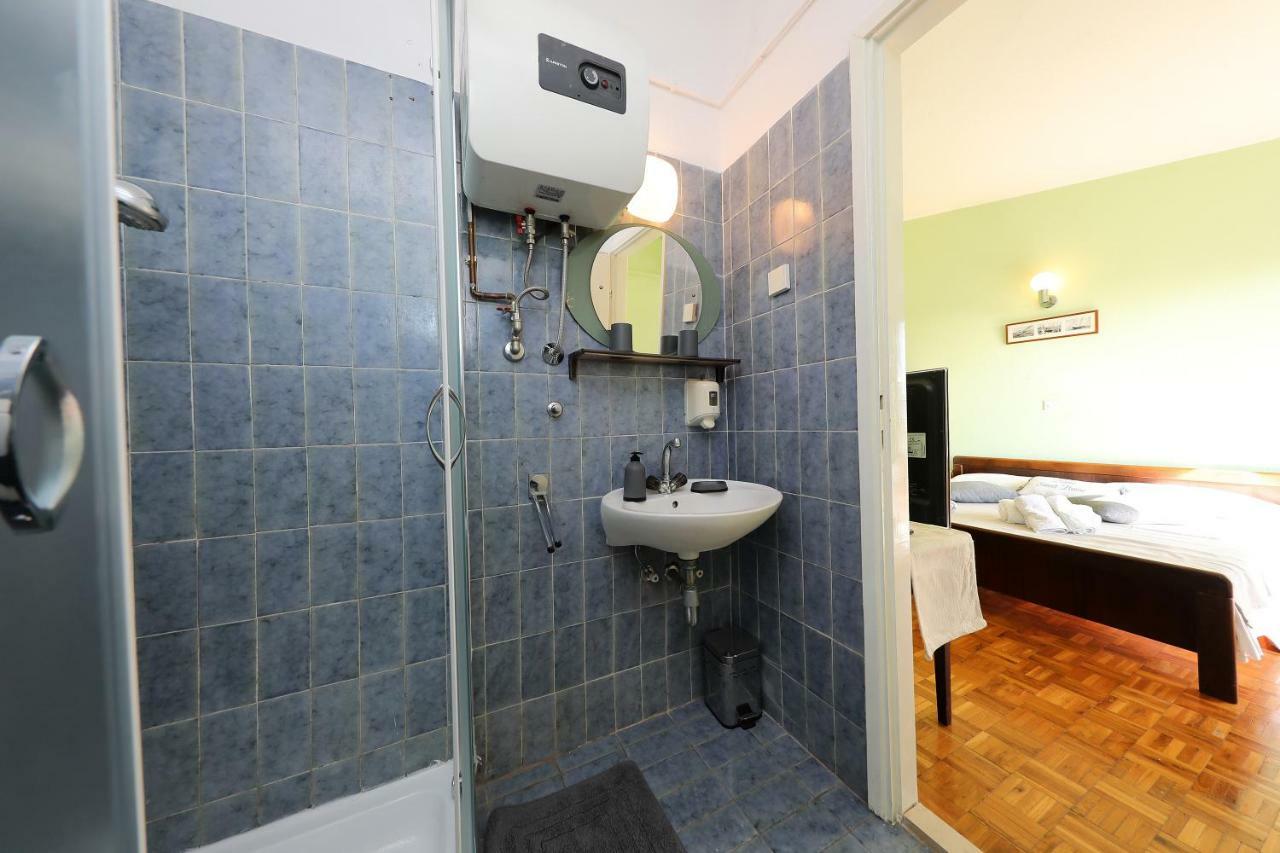 Villa Terracotta App 4 Starigrad Paklenica Bagian luar foto